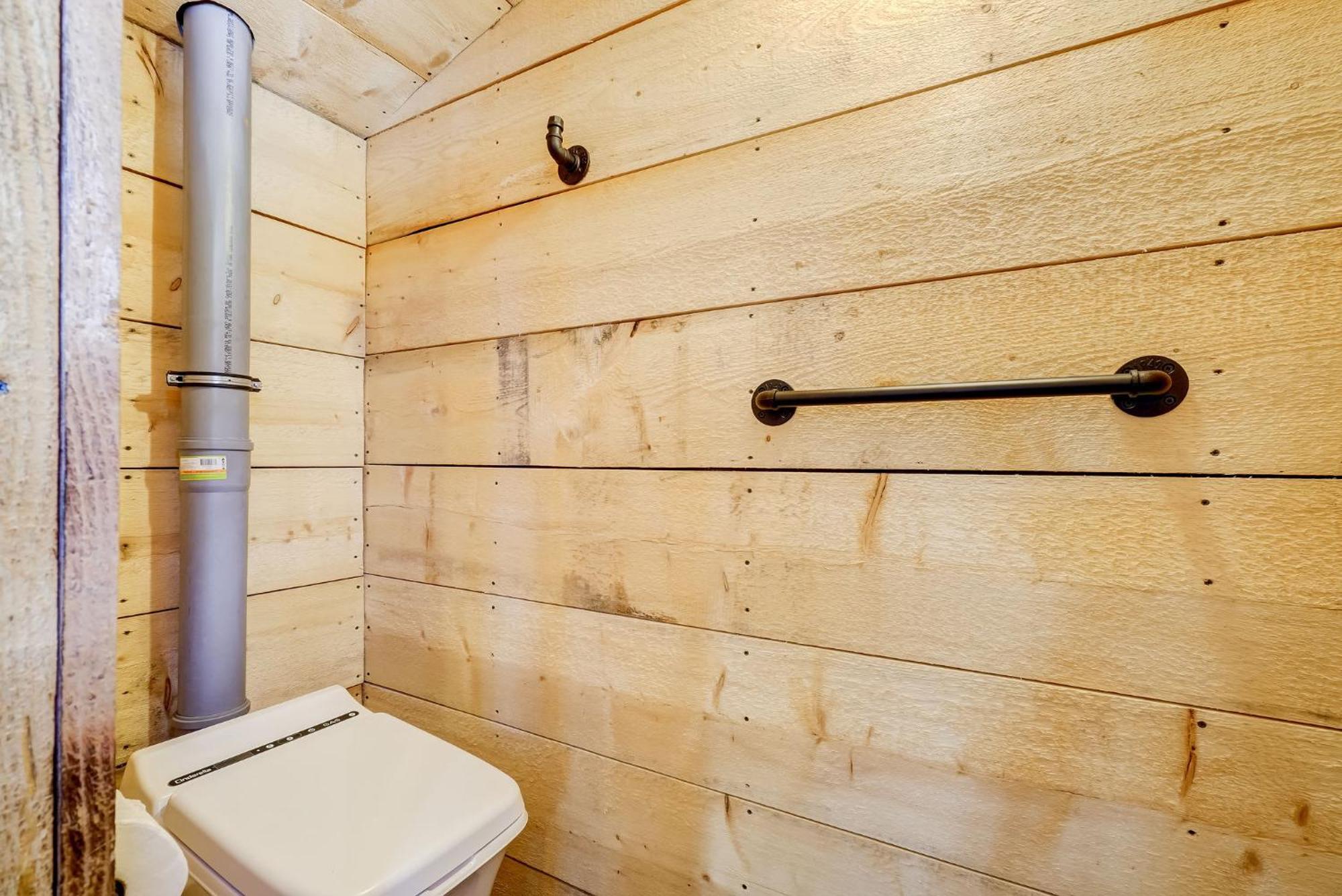 Your Cozy Cabin Retreat Saint-Remi-d'Amherst Zewnętrze zdjęcie