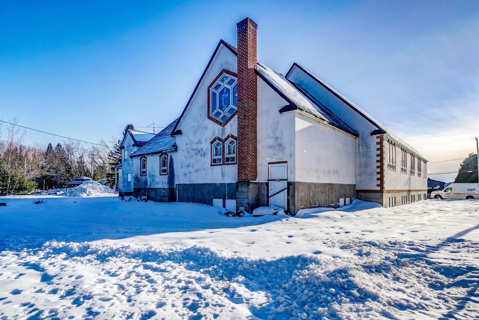 Your Cozy Cabin Retreat Saint-Remi-d'Amherst Zewnętrze zdjęcie