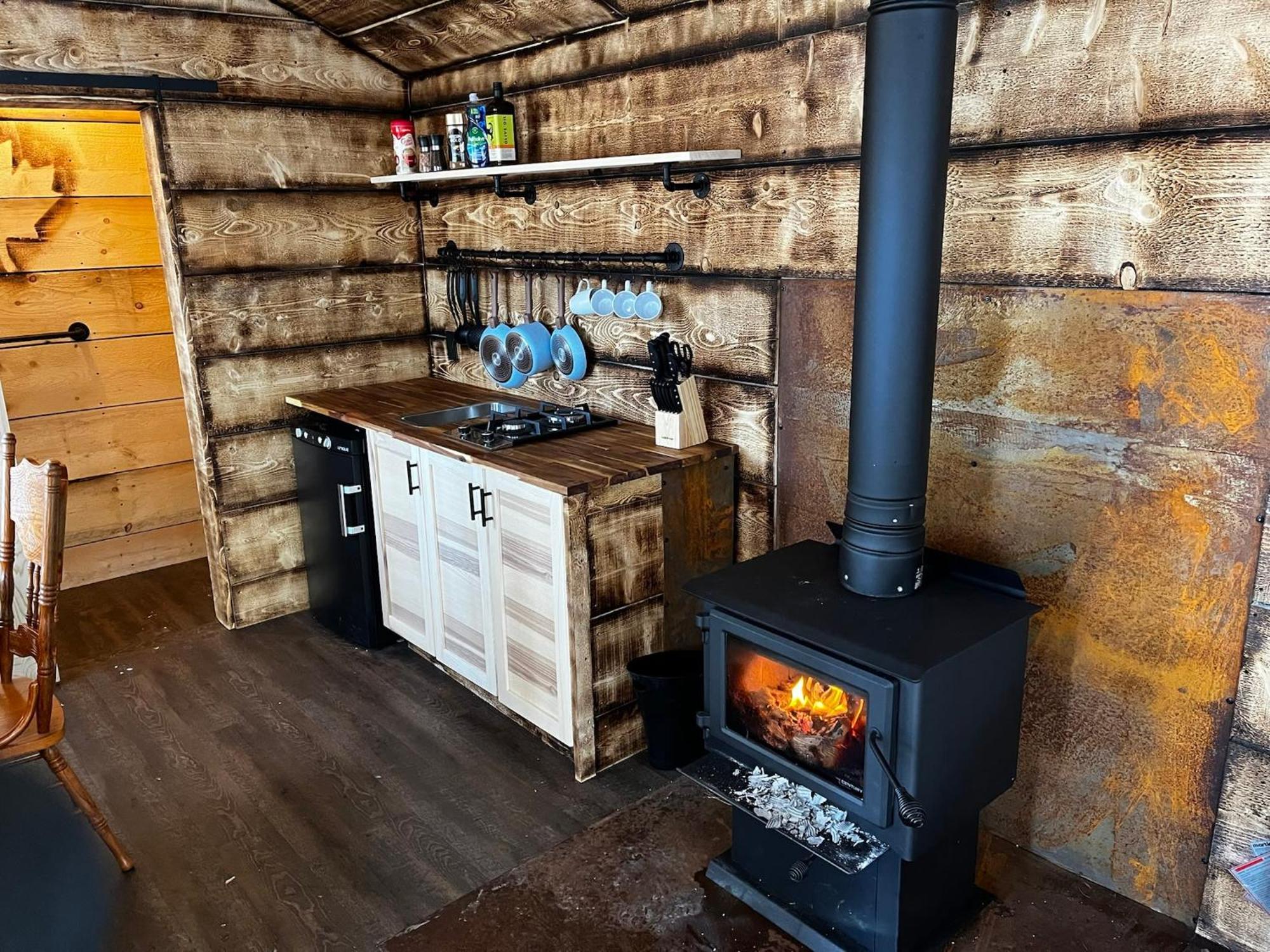 Your Cozy Cabin Retreat Saint-Remi-d'Amherst Zewnętrze zdjęcie